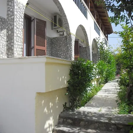 Maria Πανσιόν Χράνοι